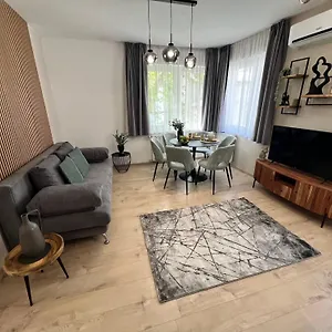 Maple Tree Apartamento
